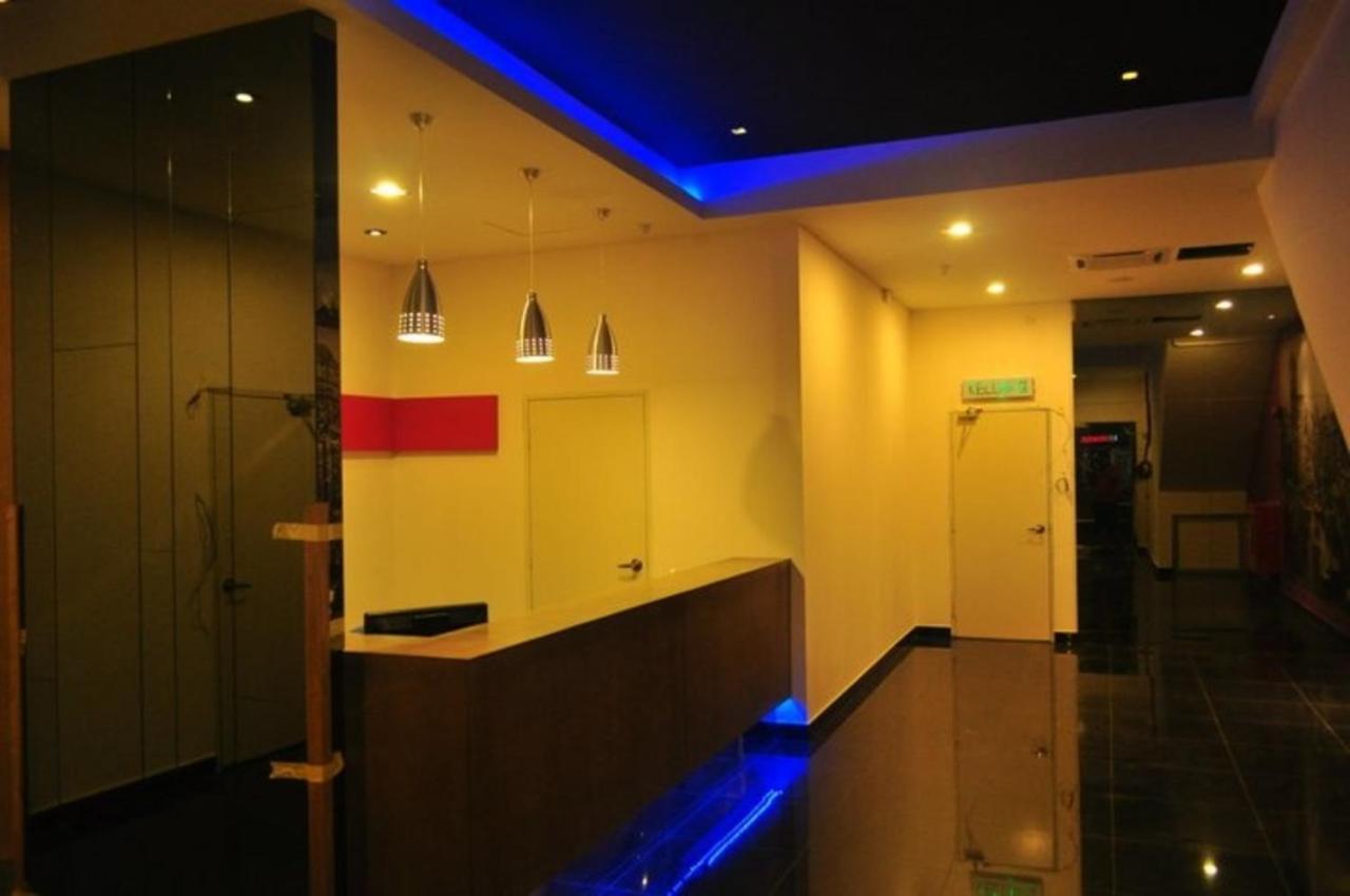 Biz Hotel Batu Pahat Eksteriør billede