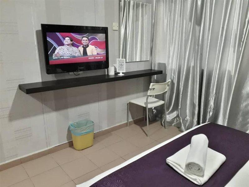 Biz Hotel Batu Pahat Eksteriør billede