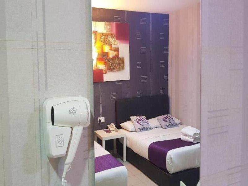 Biz Hotel Batu Pahat Eksteriør billede
